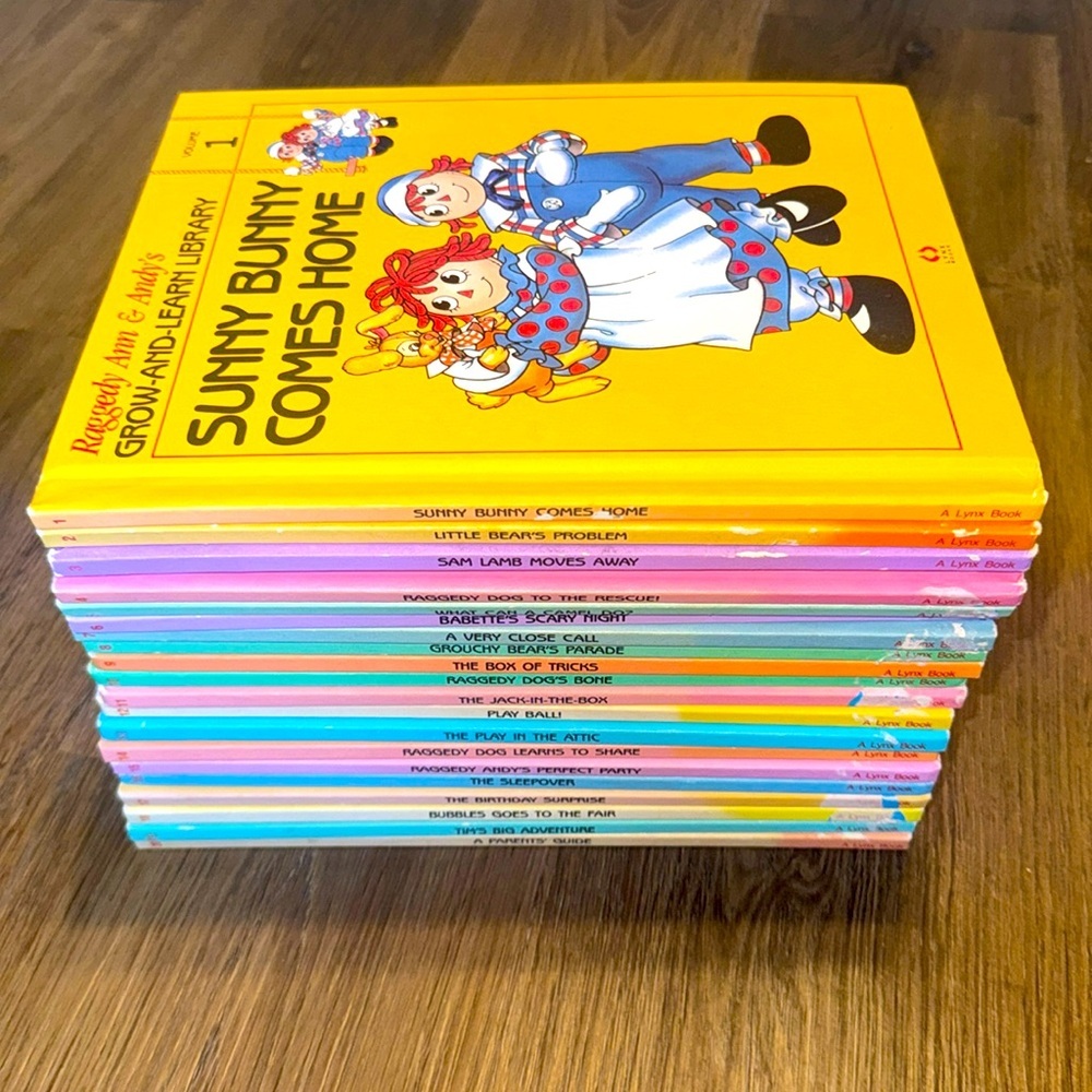 Complete Raggedy Ann & Andy's Grow & Learn Library Hardcover Books Set 1-20 1988